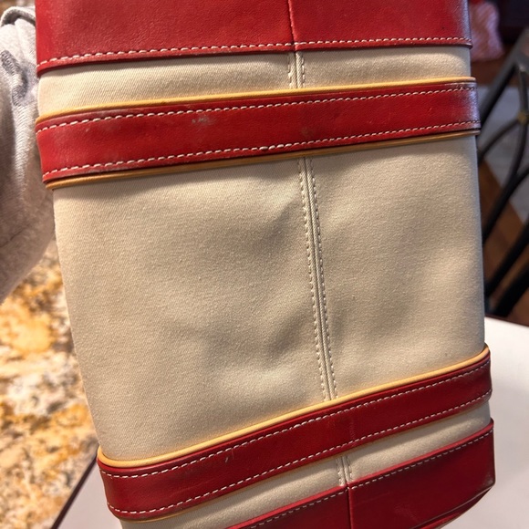 Vintage Coach, canvas and leather bag tan with red leather - Picture 5 of 10